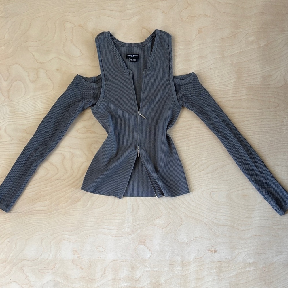 Gray Cold Shoulder Zip-Up Top